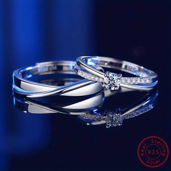 Luxury Mobious Wedding Rings with Blue BG